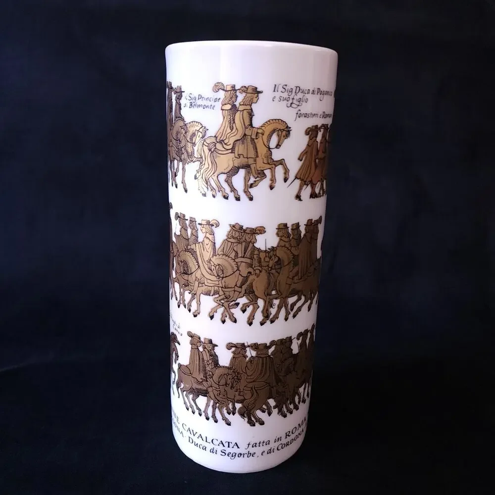 Rare Vintage Gerold Porzellan Bavaria Gilt Porcelain West Germany Crusade Vase